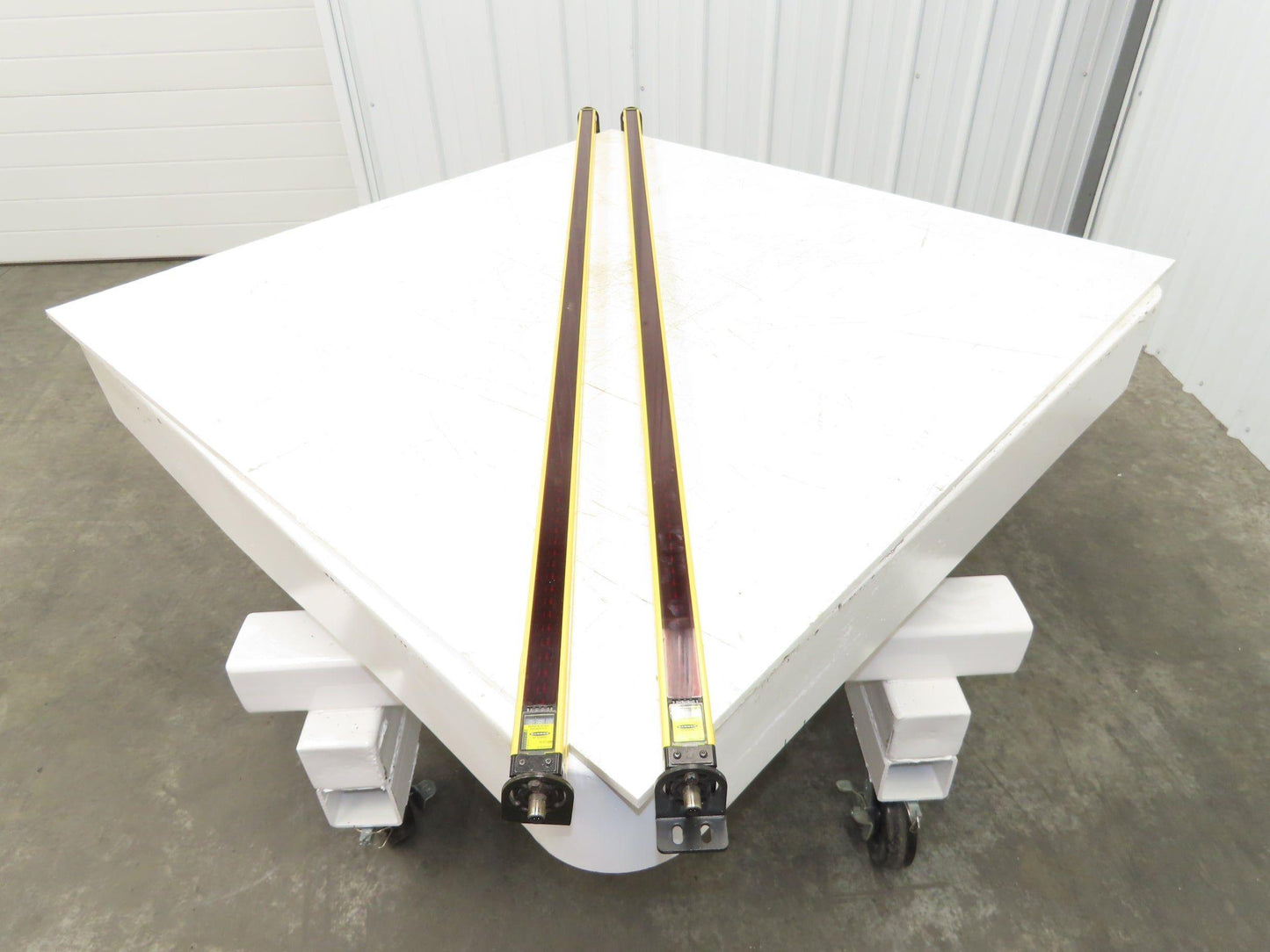 Banner Light Curtain Receiver/Transmitter Set 1650mm Protection Height