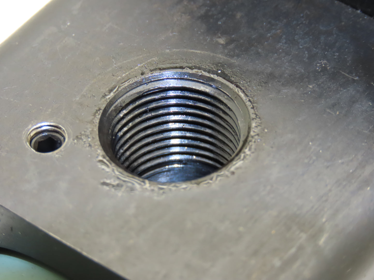 Yuken CJT-70-FA32B20N-DND-EK Hydraulic Cylinder 32mm Bore 20mm Stroke