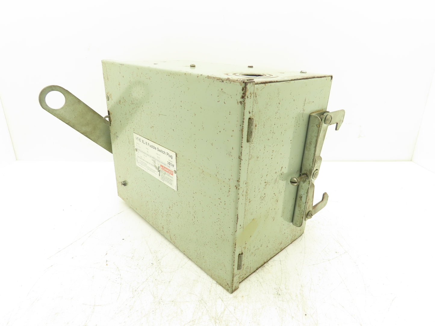 Siemens I-T-E XL-X RV361G Busway Disconnect Switch Fusebox 20HP 30A 600V 3 Pole