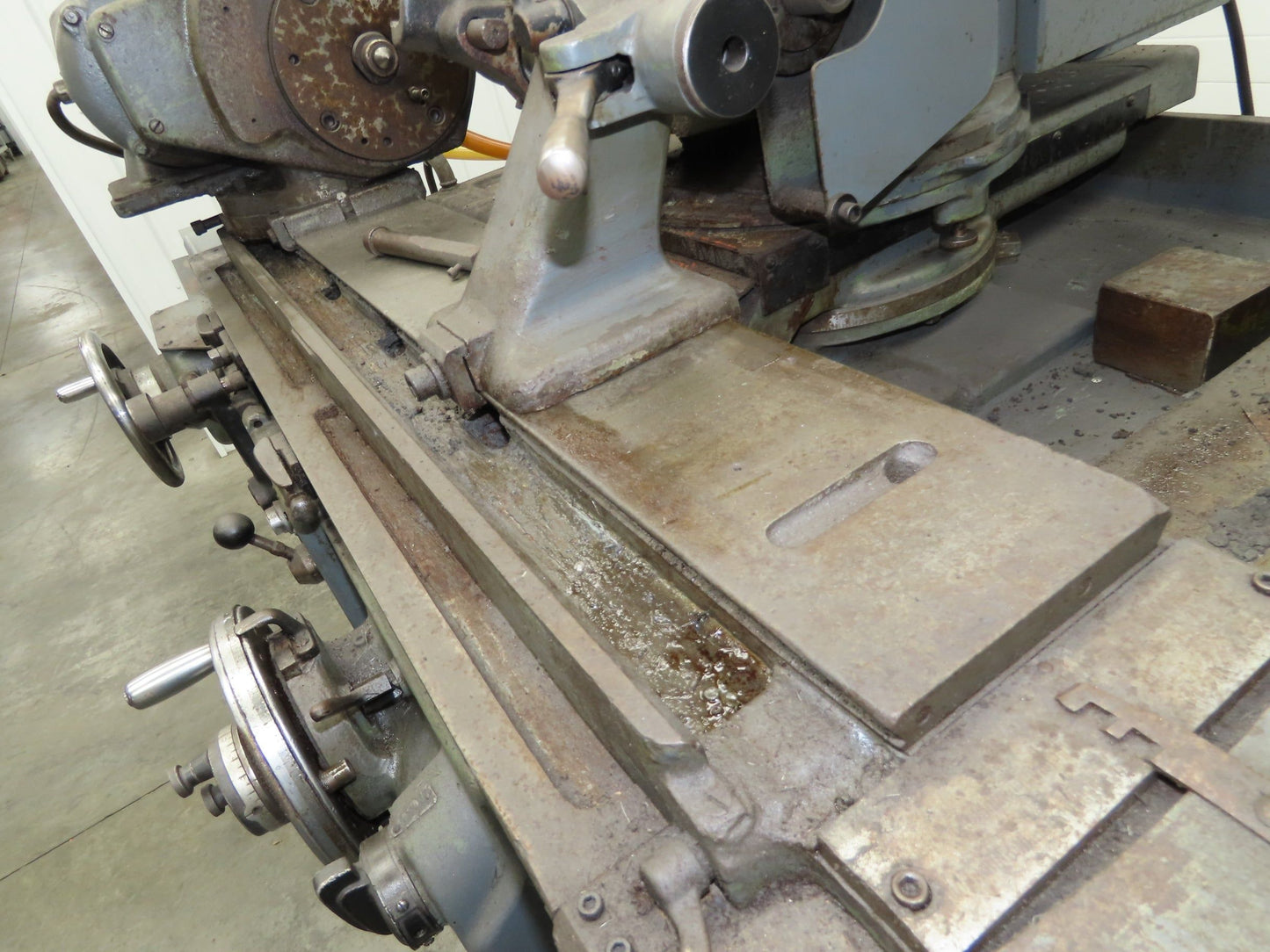 Brown Sharpe No 1 10" x 20" Cylindrical Grinder 230V 3Ph Horizontal Surface