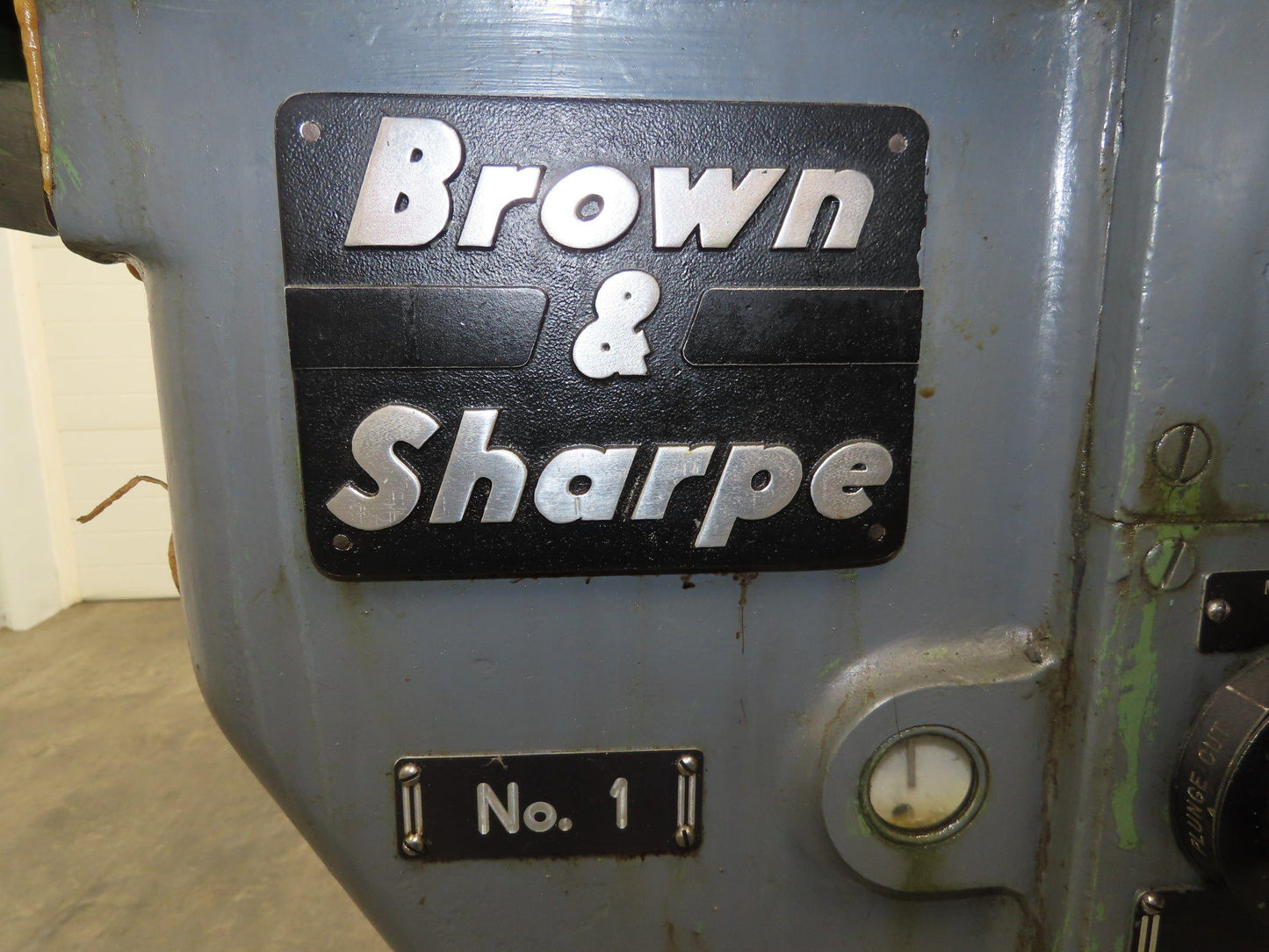 Brown Sharpe No 1 10" x 20" Cylindrical Grinder 230V 3Ph Horizontal Surface