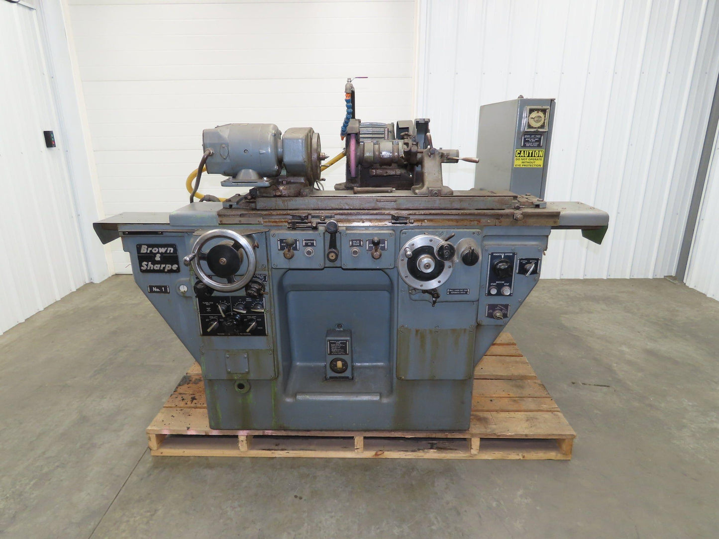 Brown Sharpe No 1 10" x 20" Cylindrical Grinder 230V 3Ph Horizontal Surface