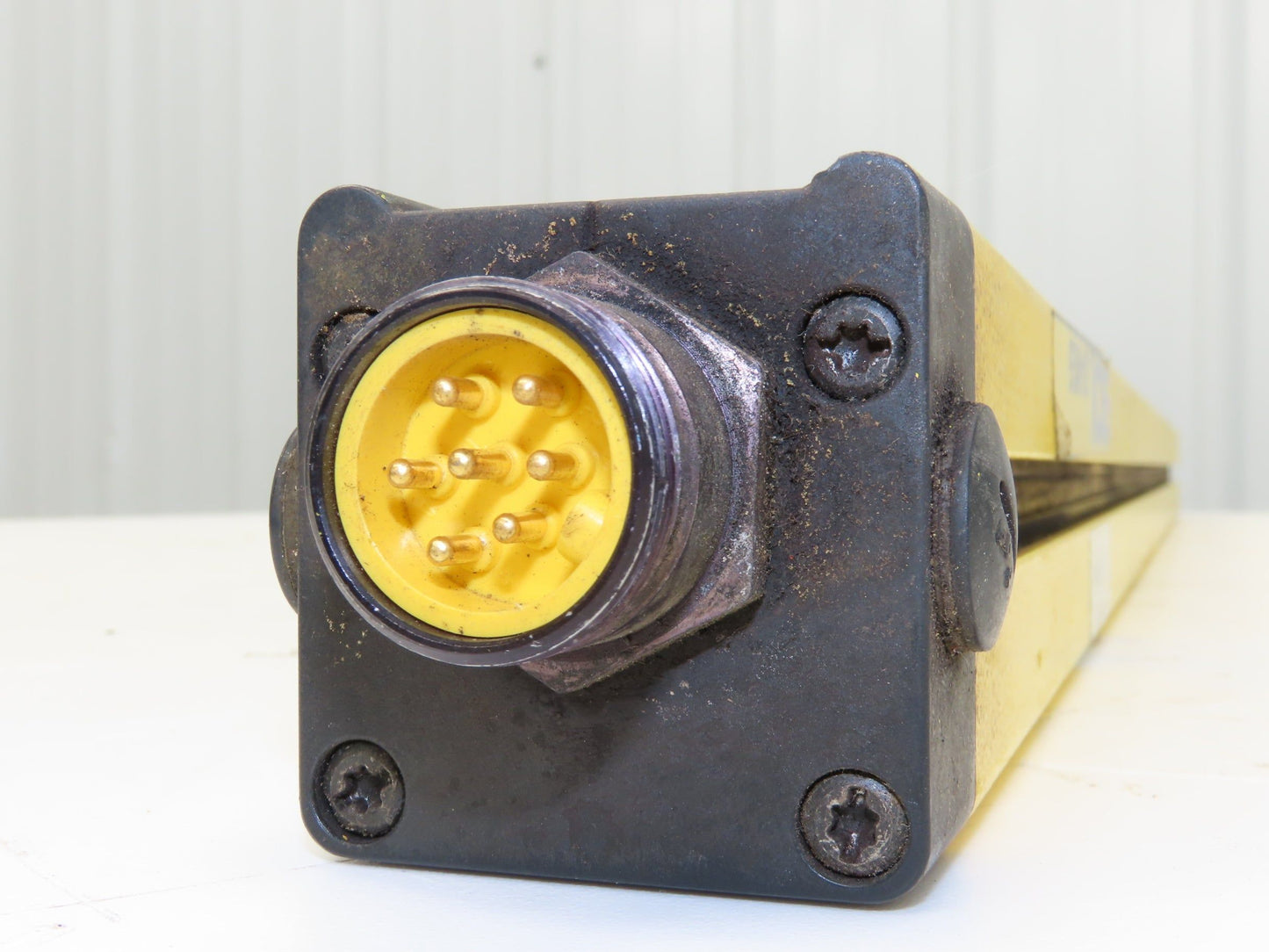 Sick MGSE90-12B MGSE90-12B Safety Light Curtain Receiver 900mm