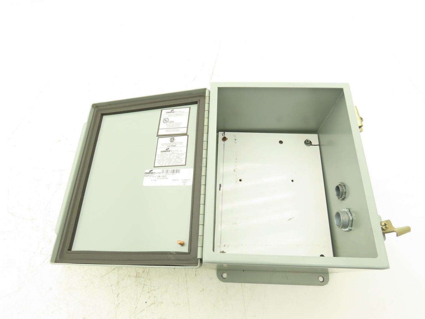Cooper 1086-12CHC Electrical Enclosure 8X10X6" Junction Box NEMA12/13