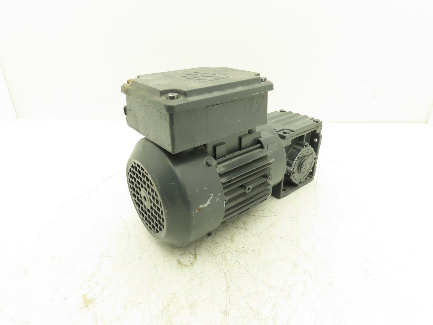 Sew Eurodrive WA20DT71D4 Gearmotor 38:1 Ratio 44rpm 1/2Hp 230/460V Hollow Shaft