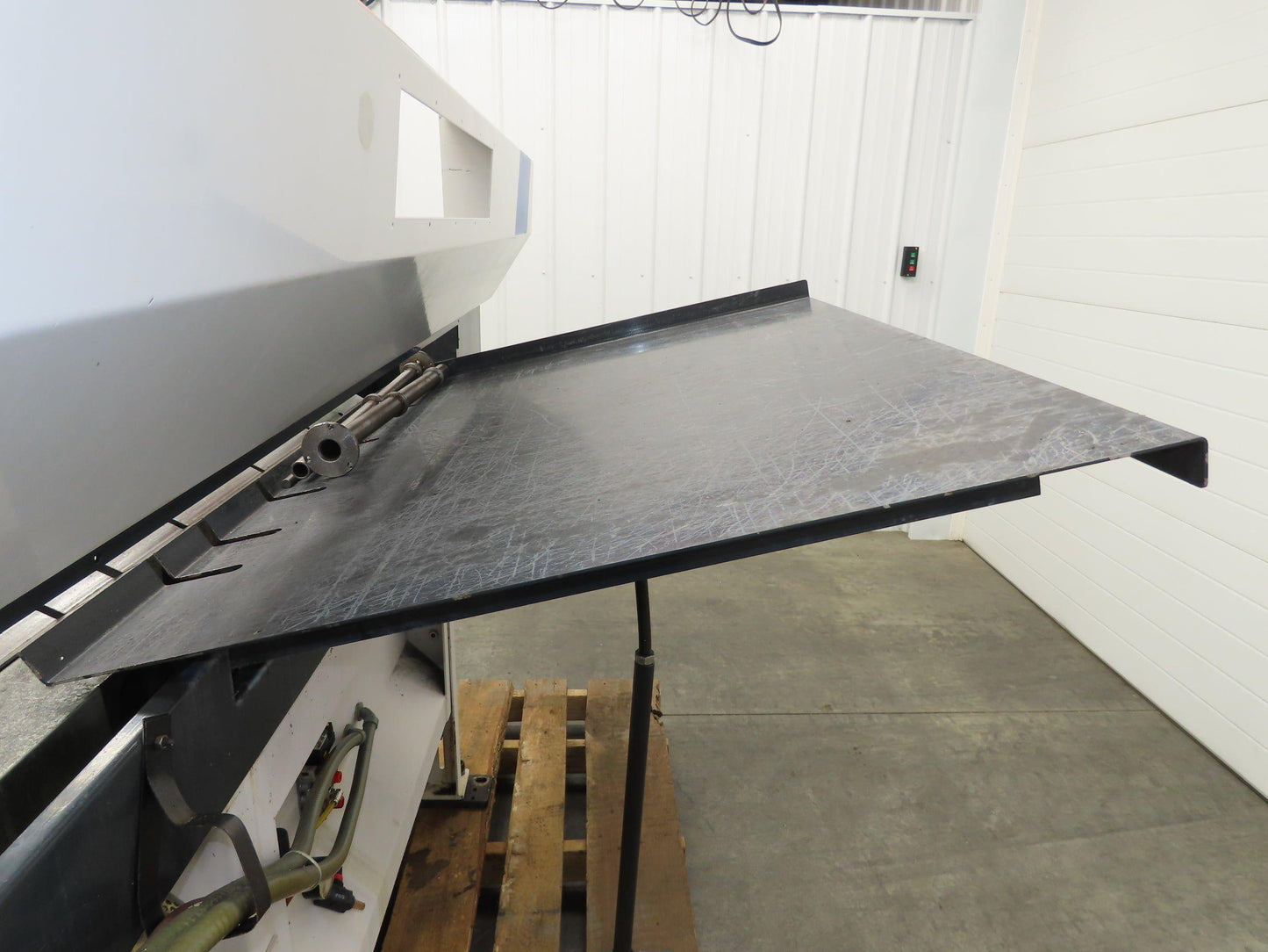 SMW Spac 2003 2003 SpaceSaver Bar Feeder 6-80mm Dia 60" Max Length Lathe Feed
