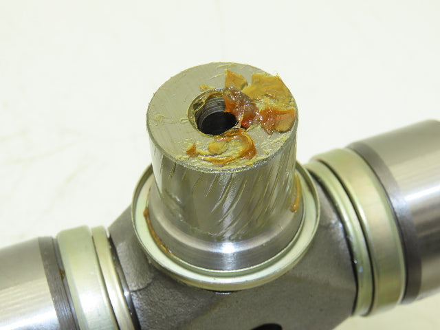 EDS 1260CB-1/2 Universal U-Joint Cross Bearing 44mm x 125mm  Lot of 2