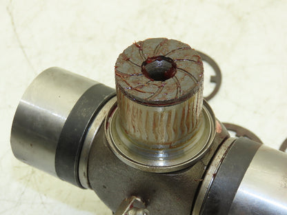 GWB 587.30 Spicer Universal U-Joint Cross Bearing 50mm x 131.7mm