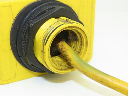 Banner 800Z-GL3 Palm Operated Optical Safety Switch Button Ser B