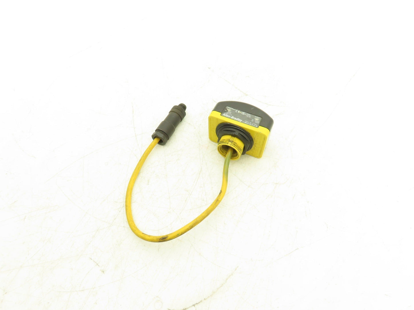 Banner 800Z-GL3 Palm Operated Optical Safety Switch Button Ser B