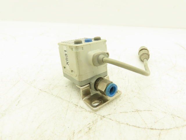 SMC ISE40A-W1-Y-P Pressure Switch With Display 12-24VDC 145psi