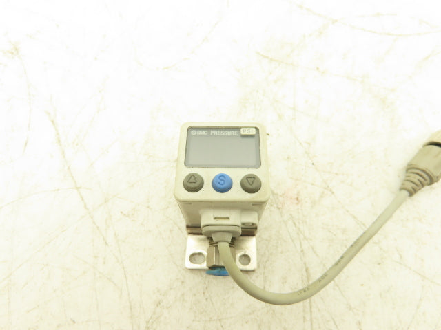 SMC ISE40A-W1-Y-P Pressure Switch With Display 12-24VDC 145psi