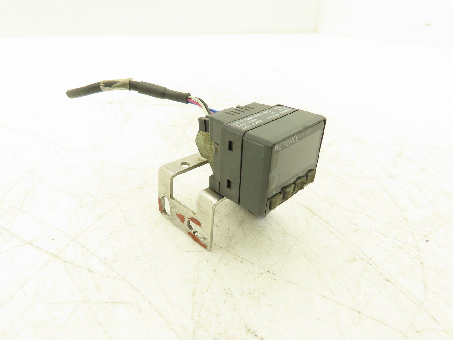 Keyence AP-C33KP Pressure Switch With Display 12-24VDC