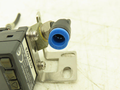 Keyence AP-C33KP Pressure Switch With Display 12-24VDC