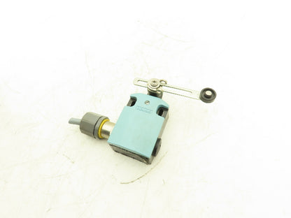 Siemens 3SE5 122-0PB01 Limit Switch With Adjustable Arm & Spring Return