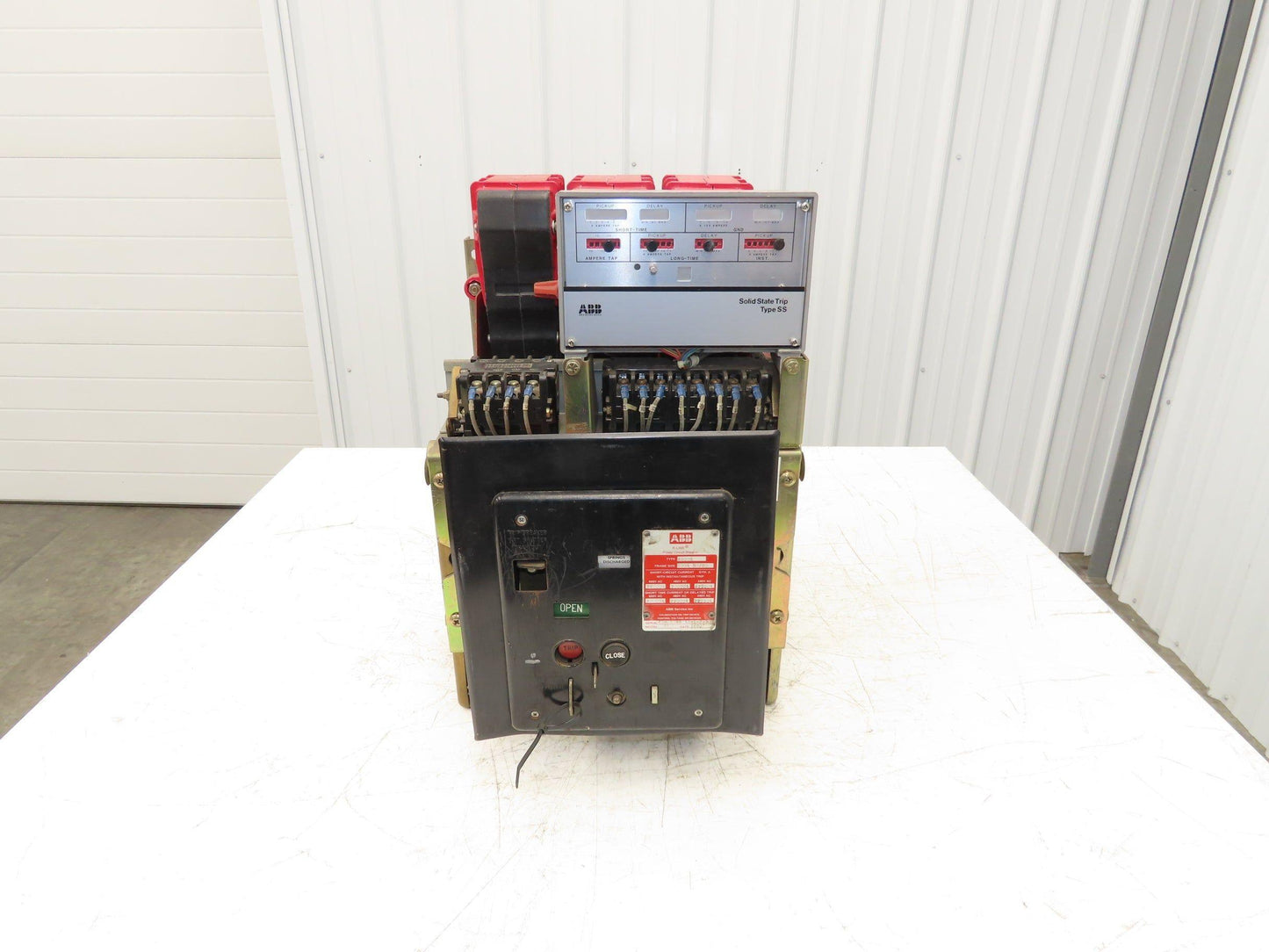 ABB K-600S Low Voltage Power Air Circuit Breaker 600A 600V Solid State Trip