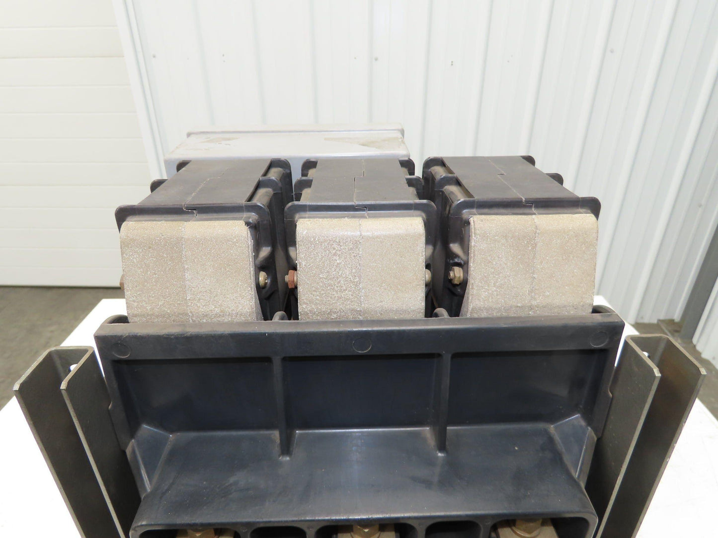 ABB K-600S Low Voltage Power Air Circuit Breaker 600A 600V Solid State Trip