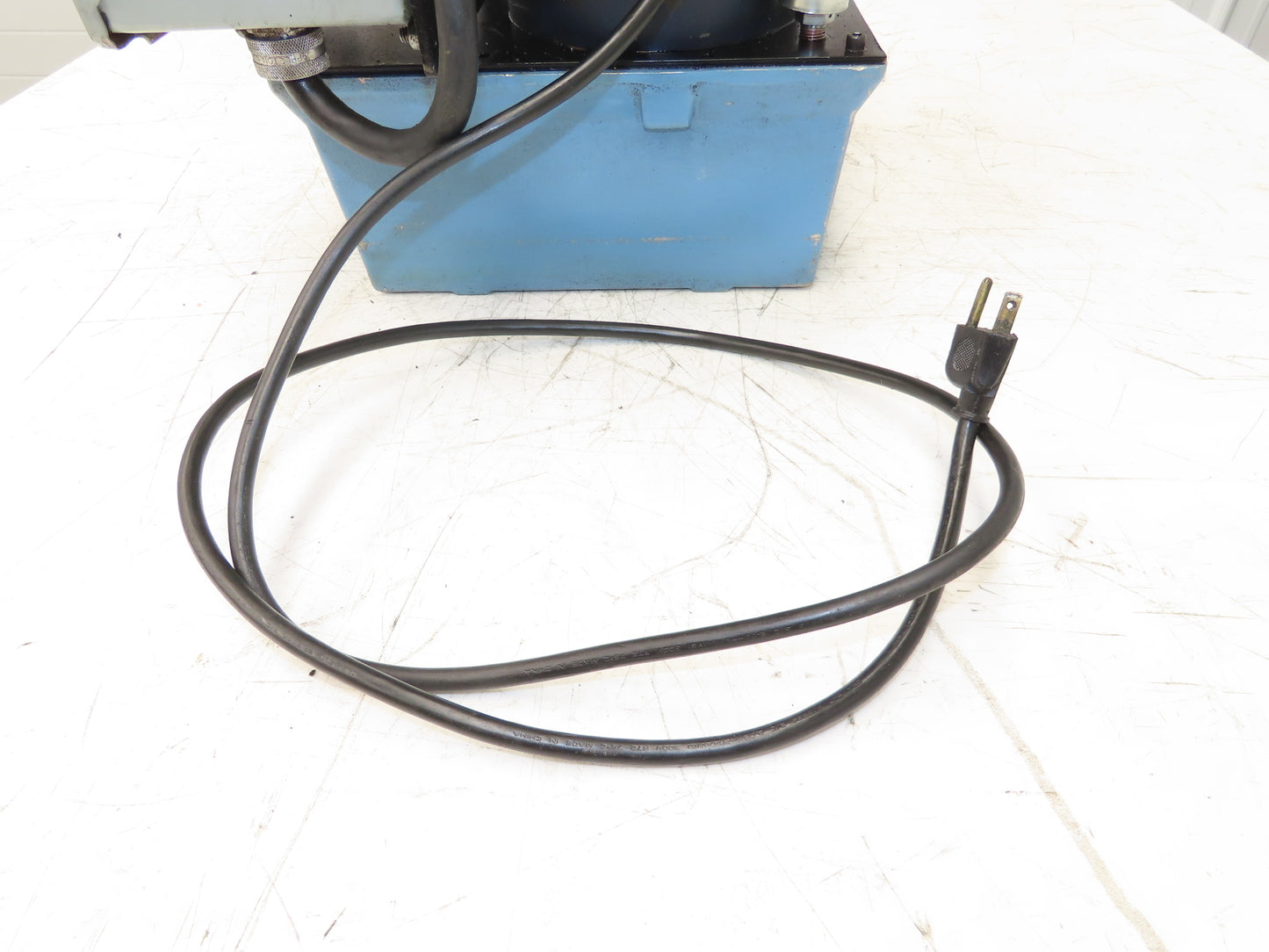 Vektek Vector Flo Hydraulic Manual Workholding Pump Power Pack 2.5gal 5000psi