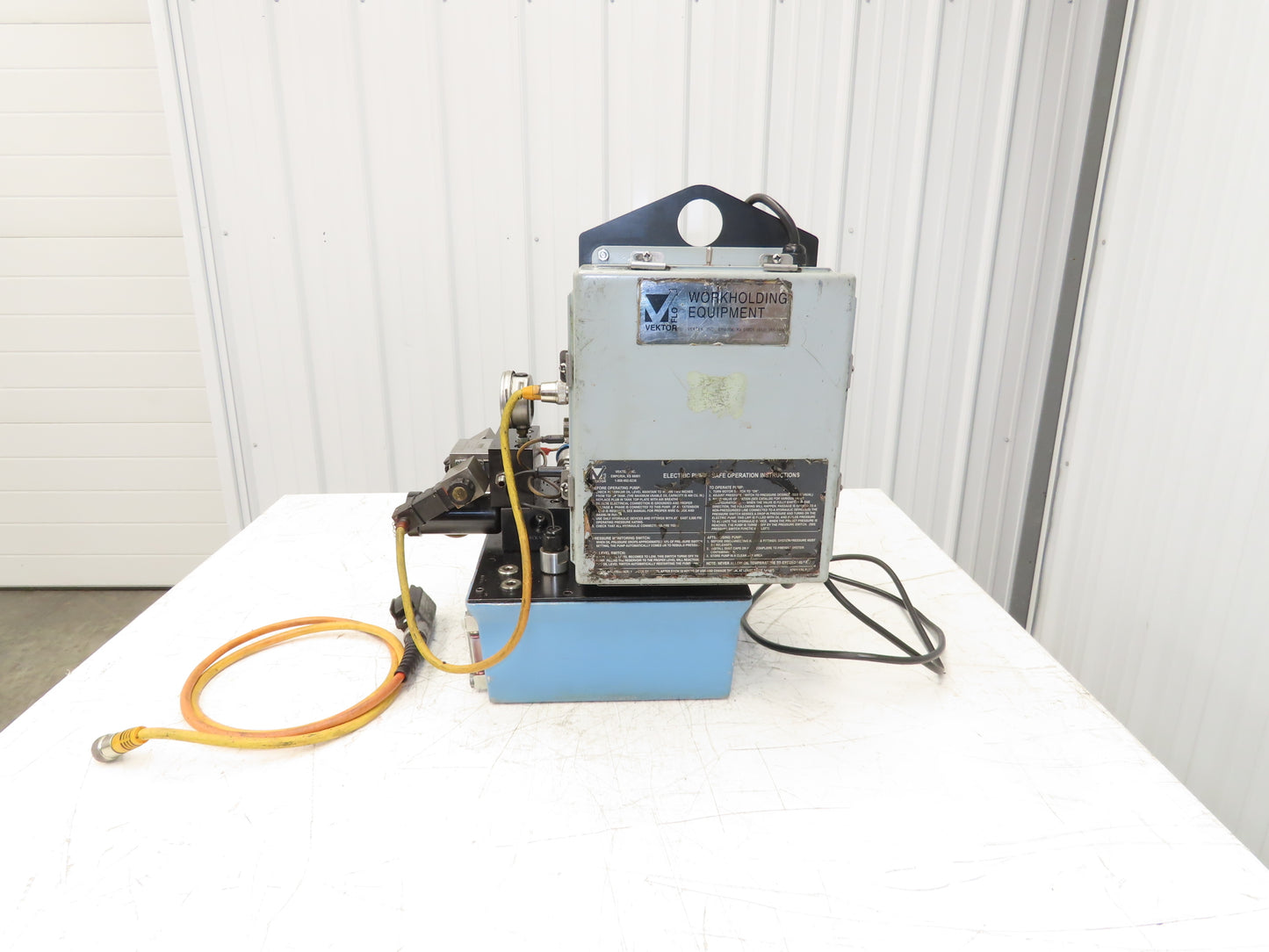 Vektek Vector Flo Hydraulic Manual Workholding Pump Power Pack 2.5gal 5000psi