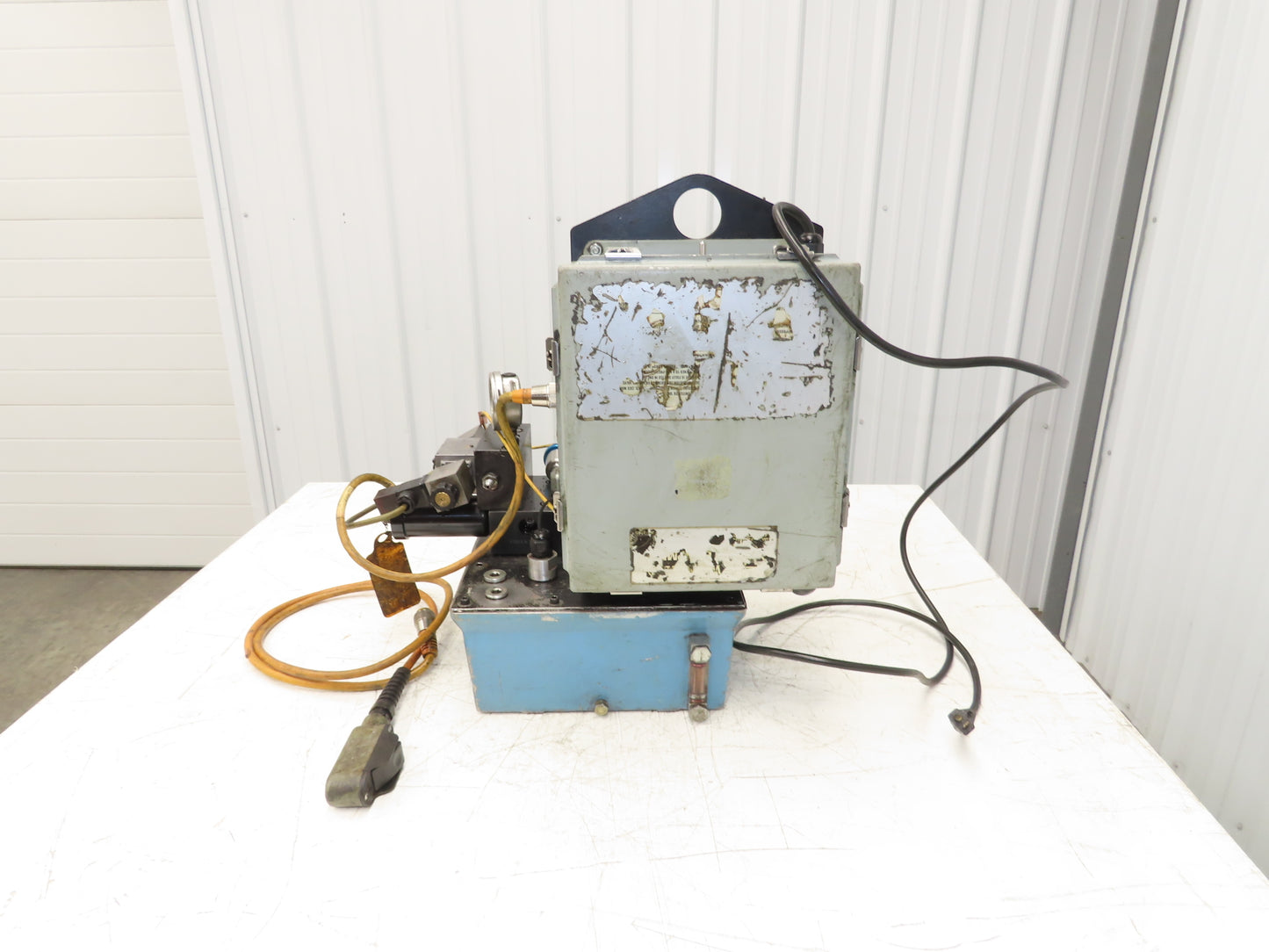 Vektek Vector Flo Hydraulic Manual Workholding Pump Power Pack 2.5gal 5000psi