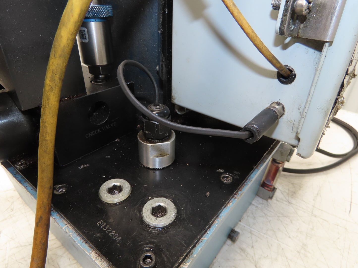 Vektek Vector Flo Hydraulic Manual Workholding Pump Power Pack 2.5gal 5000psi