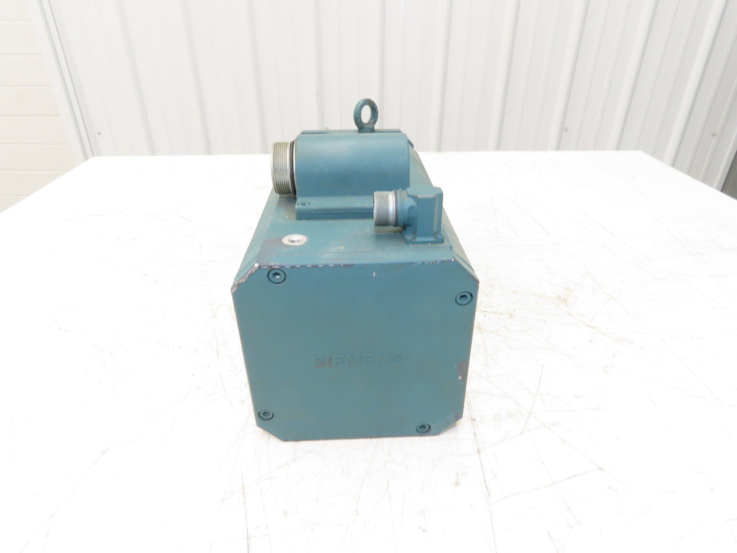 Siemens 1FT6086-8AF71-1TA0 SIMOTICS S Servo Motor 315V 3PH