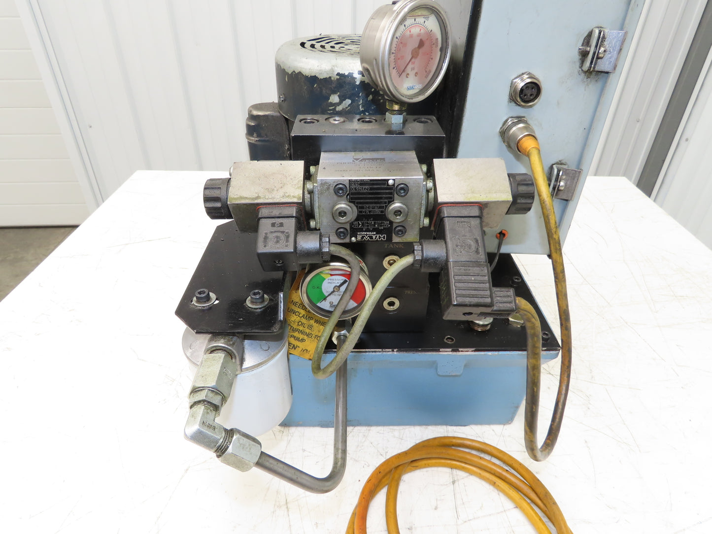 Vektek Vector Flo Hydraulic Manual Workholding Pump Power Pack 2.5gal 5000psi