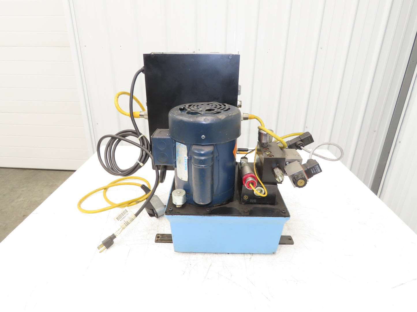 Vektek Vector Flo Hydraulic Manual Workholding Pump Power Pack 2.5gal 5000psi
