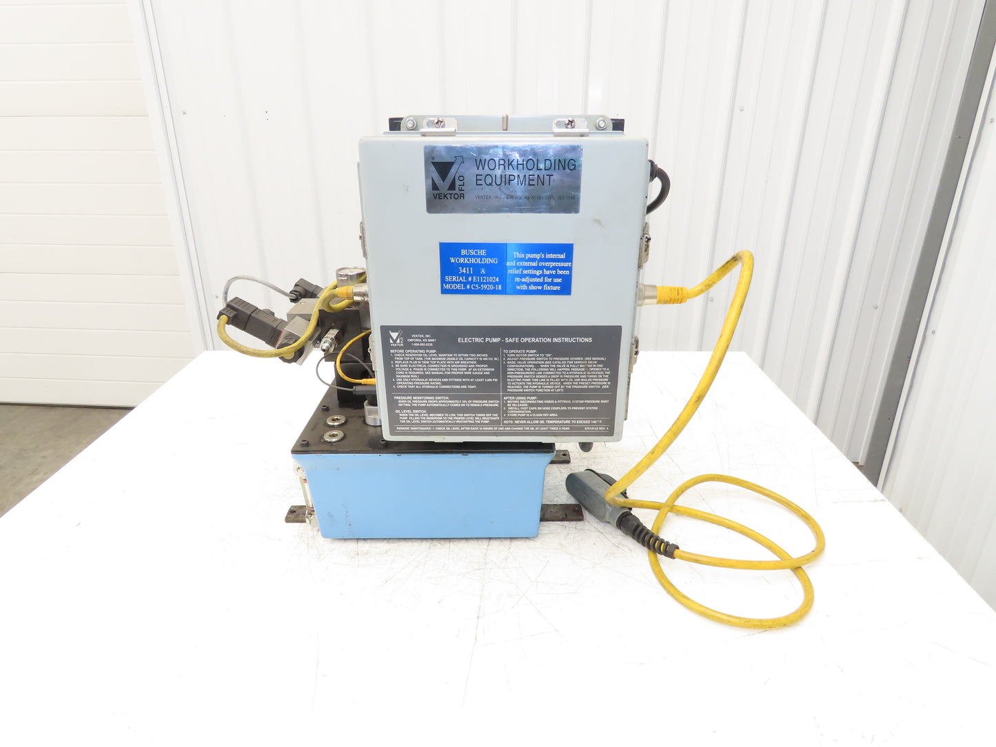 Vektek Vector Flo Hydraulic Manual Workholding Pump Power Pack 2.5gal 5000psi