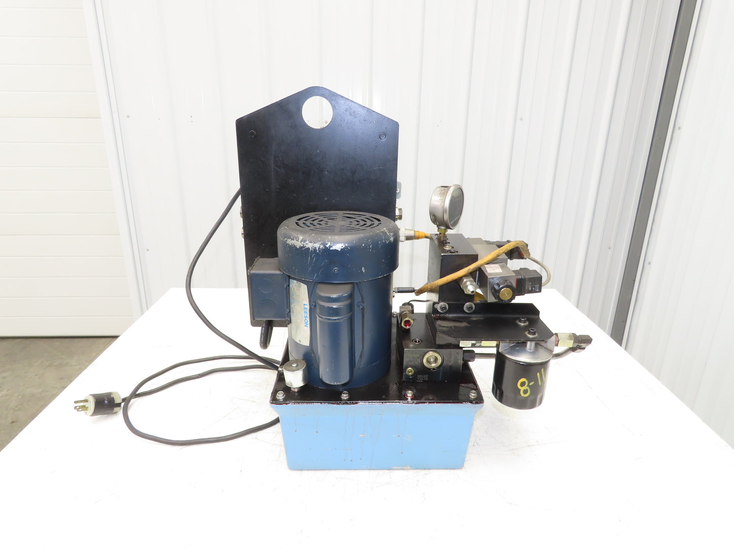 Vektek Vector Flo Hydraulic Manual Workholding Pump Power Pack 2.5gal 5000psi