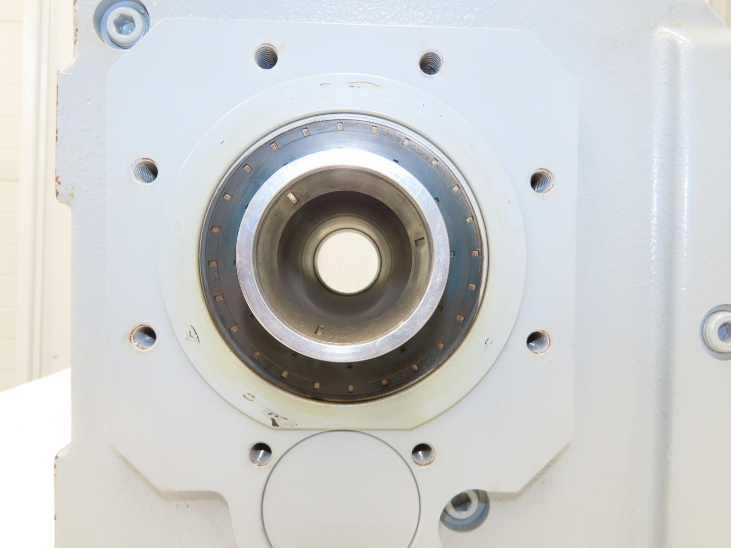 Stober K613SG0760MQ40 Helical Gearbox 76.14:1 Reducer 20rpm Hollow Shaft IEC 112