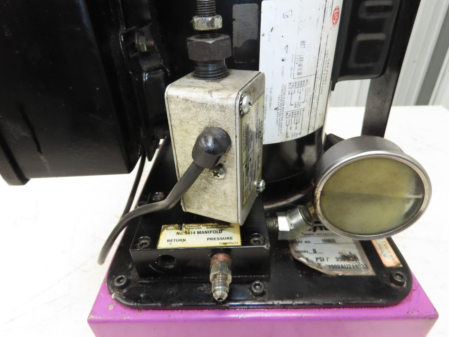 SPX Hytec 100888 Model B Hydraulic Power Workholding Pump Unit 2.5gal 115V