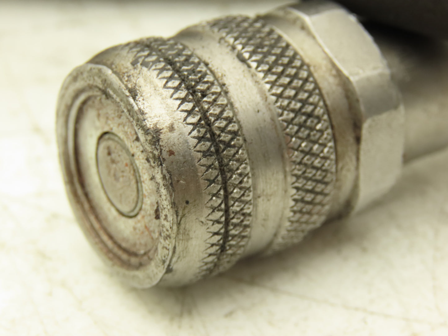 Parker 1/4" Hydraulic Hose 5800psi Parker No-Spill Quick Connect 15.5' Lot of 2