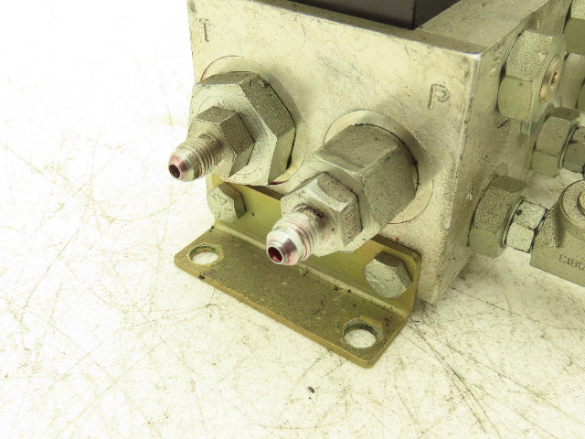 Vektek 0116|1813 3x4 Manual Hydraulic 3-Valve Manifold Assembly Lever/Handle