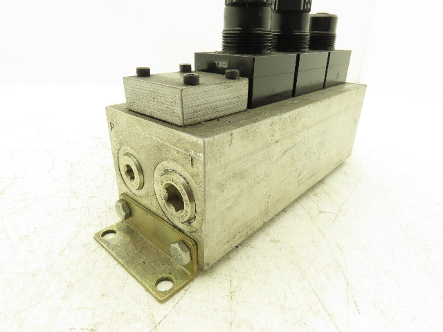 Vektek 0116|1813 3x4 Manual Hydraulic 3-Valve Manifold Assembly Lever/Handle