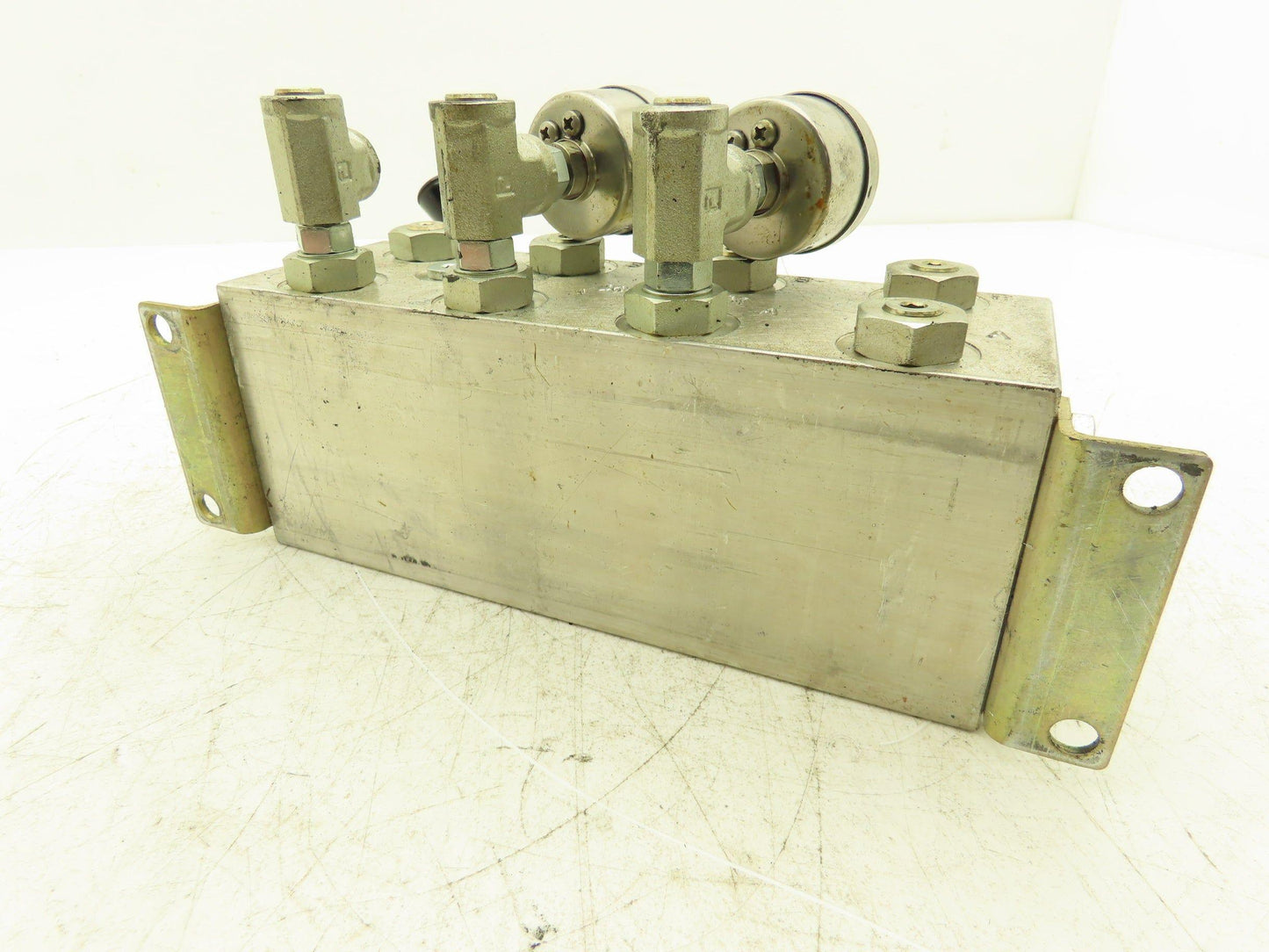 Vektek 0116|1813 3x4 Manual Hydraulic 3-Valve Manifold Assembly Lever/Handle