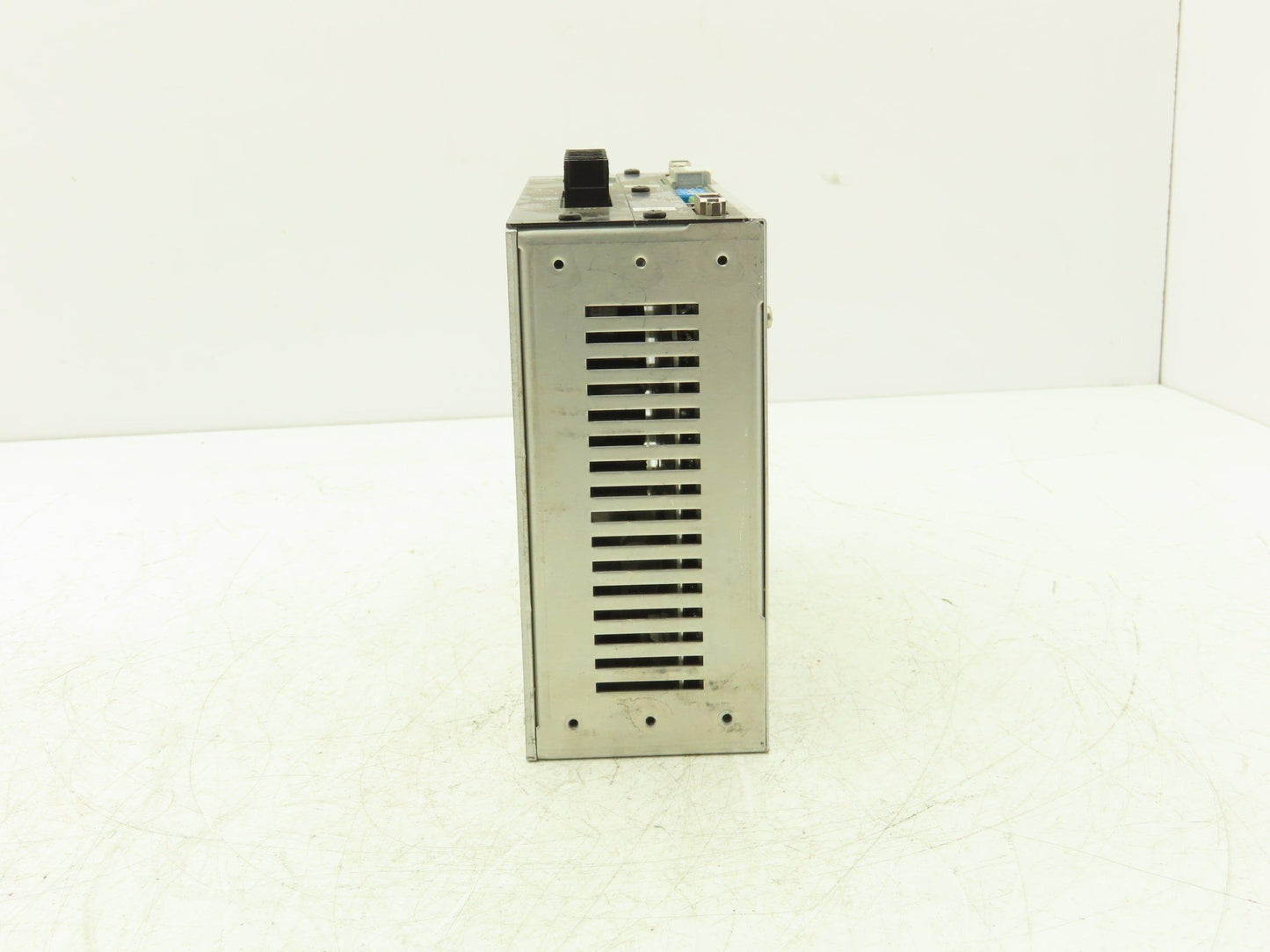 Yokogawa UB5C-015N-1AB-2C1-2/CE/CN/Z Dynaserv DD Servo Actuator Drive 230V 300VA