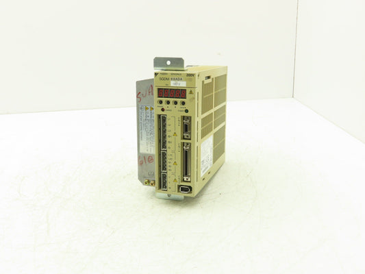 Yaskawa SGDM-08ADA ServoPack Servo Drive 3Ph 230V In 0.8kW 230V 5.7A 3Ph Out