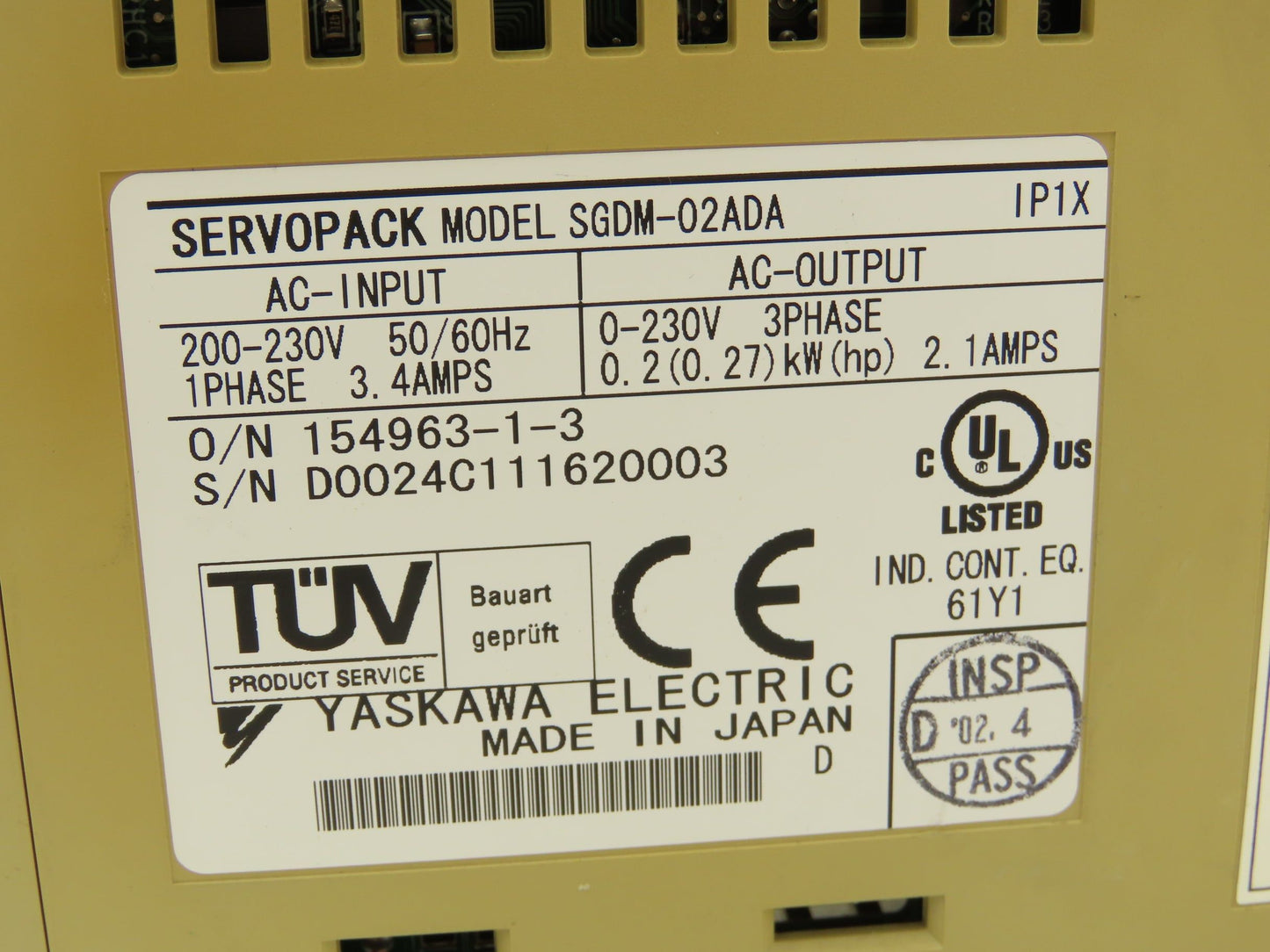 Yaskawa SGDM-02ADA ServoPack Servo Drive 1Ph 230V In 0.2kW 230V 2.1A 3Ph Out