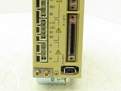 Yaskawa SGDM-02ADA ServoPack Servo Drive 1Ph 230V In 0.2kW 230V 2.1A 3Ph Out