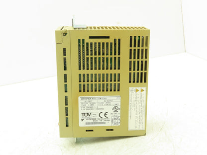Yaskawa SGDM-02ADA ServoPack Servo Drive 1Ph 230V In 0.2kW 230V 2.1A 3Ph Out