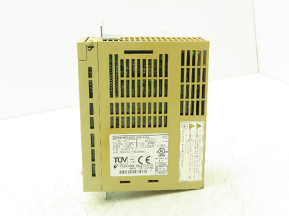 Yaskawa SGDM-02ADA ServoPack Servo Drive 1Ph 230V In 0.2kW 230V 2.1A 3Ph Out