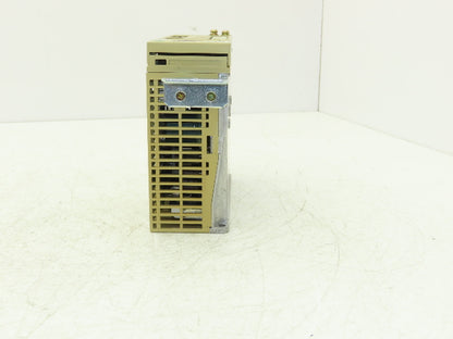 Yaskawa SGDM-02ADA ServoPack Servo Drive 1Ph 230V In 0.2kW 230V 2.1A 3Ph Out