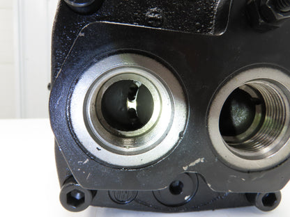 Parker PVP3336R221 Hydraulic Variable Piston Pump 15GPM 3600 PSI 33cm³