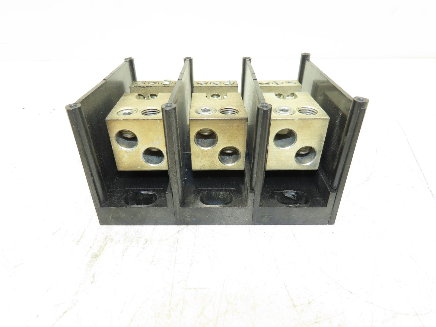 Ferraz Shawmut 67513 Power Distribution Block 600V 350A 3 Pole