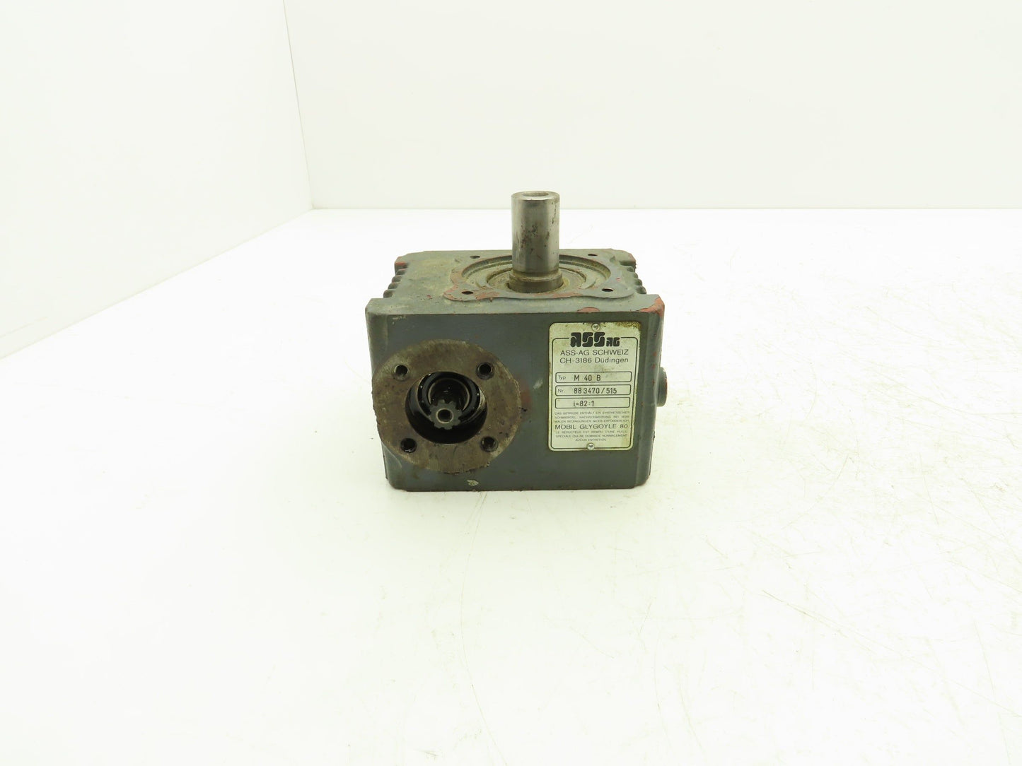 Ass-ag M 40 B Right Angle Worm Gearbox 82:1 Ratio 14mm