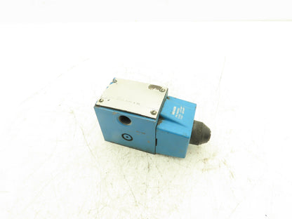 Vickers 879249 DG4S4 012A B 60 Directional Control Solenoid Valve 120V