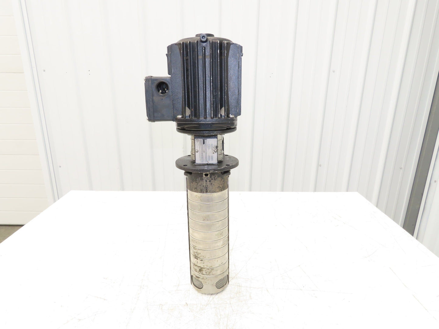 Grundfos SPK2-8/3 A-M-A-AUUV Immersion Coolant Pump .25KW 230V 3PH 3m³/h