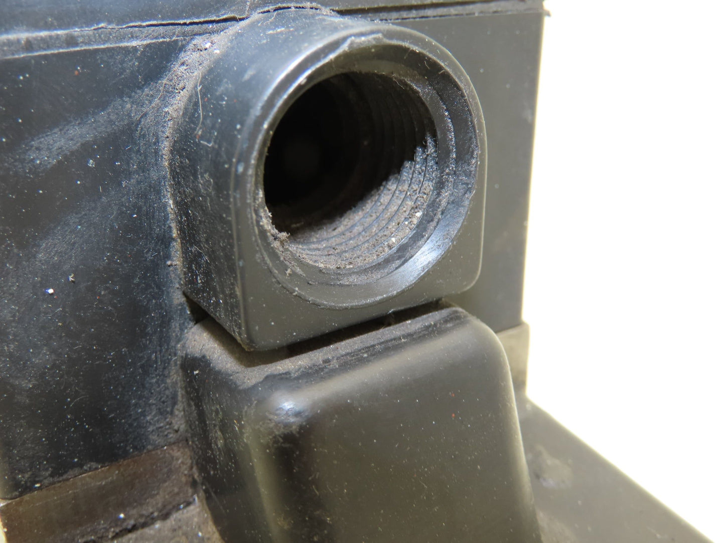 Bosch O81WV10P1V1012KA115/60 D51 Directional Control Solenoid Valve 115V