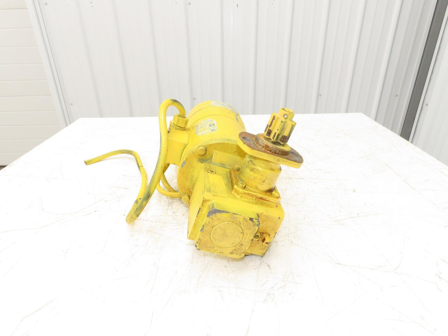 Doerr LR22132 Crane Duty Gear Motor w/Brake 15:1/115rpm 1/2Hp 230/460V D56CFC